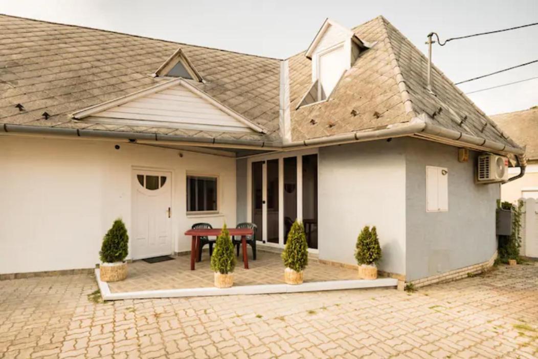 Azure House Keszthely Exterior foto